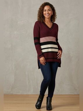 Windsor Burgundy V-Neck Striped Tunic Sweater